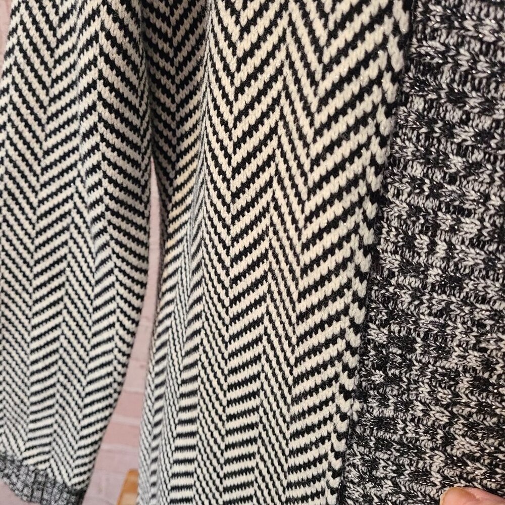 White House Black Market Sweater Coat Chevron Print Mid-Length Cardigan Women S - Picture 4 of 13